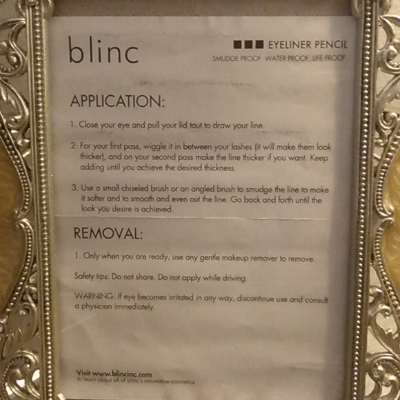 Blinc, White Eyeliner pencil .04oz/1.2g - Picture 2 of 4